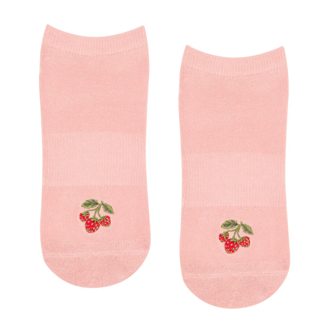 MoveActive Classic Low Rise Grip Socks – Strawberry Patch