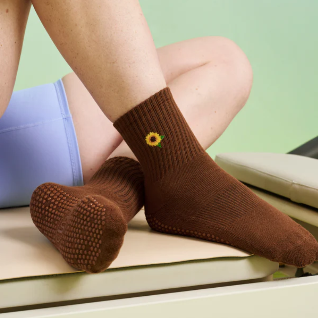 MoveActive Crew Non Slip Grip Socks – Sunflower Fields