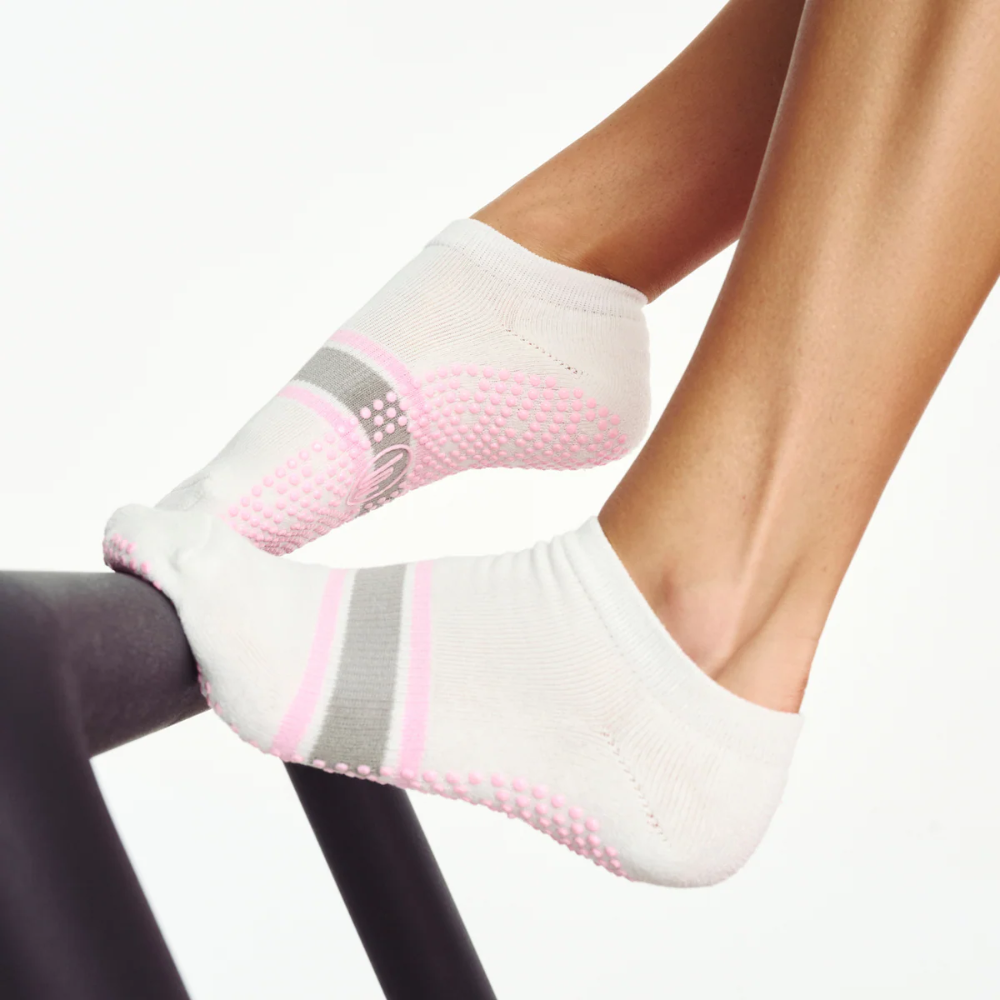 MoveActive Classic Low Rise Grip Socks - 80's Stripe