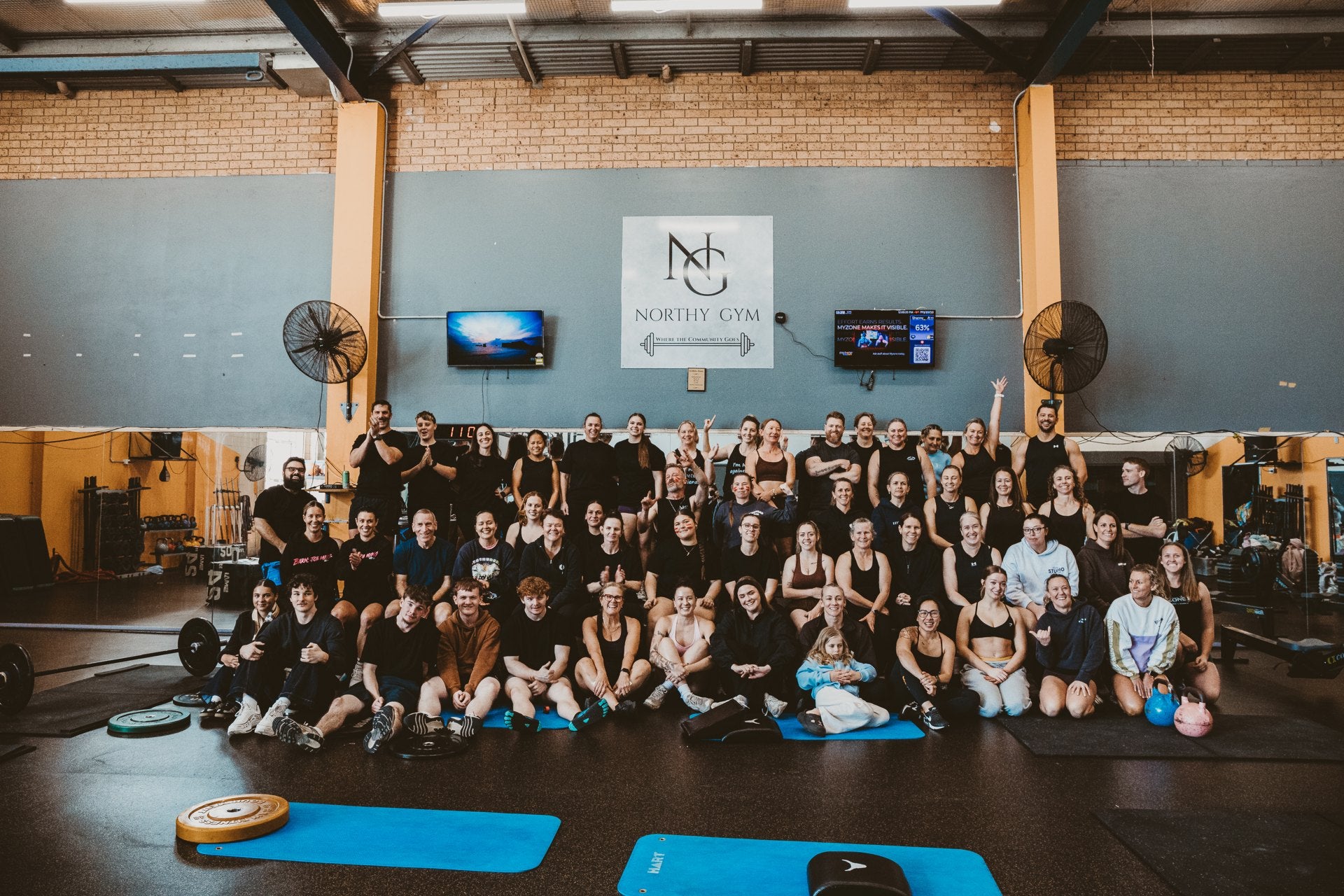 Northy Gym members together in the gym
