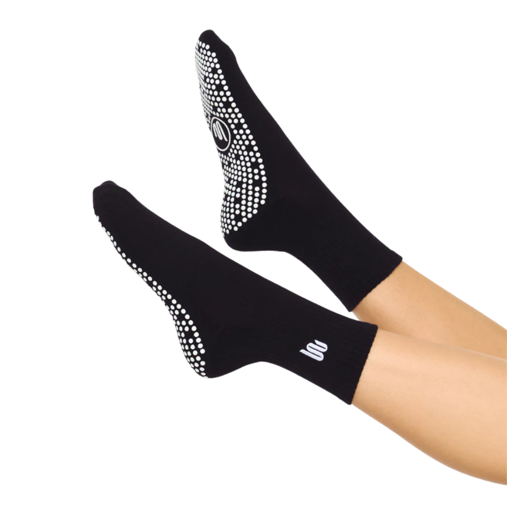 MoveActive Crew Non Slip Grip Socks – Black