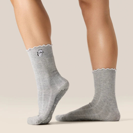 MoveActive Crew Non-Slip Grip Socks - Boo Kitty Frill