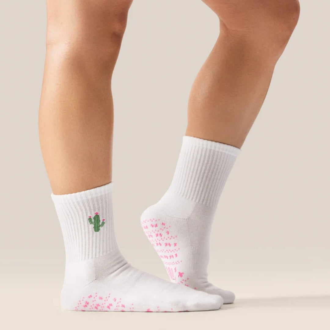 MoveActive Crew Non-Slip Grip Socks - Señorita Spike