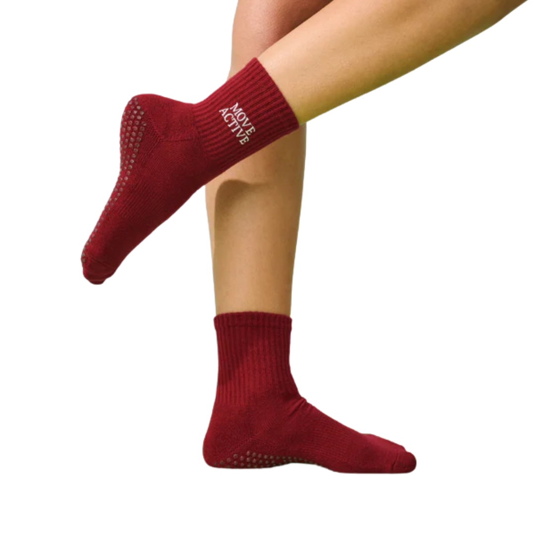 MoveActive Crew Non Slip Grip Socks – Signature Crimson